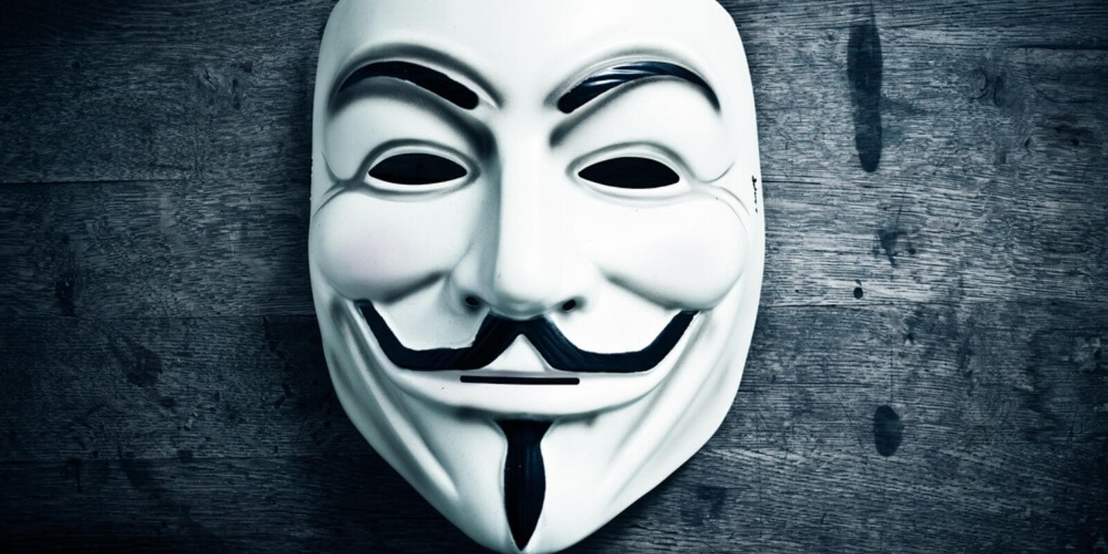Un fonds inconnu lié à Anonymous donne 75 millions de dollars en BTC pour financer des startups