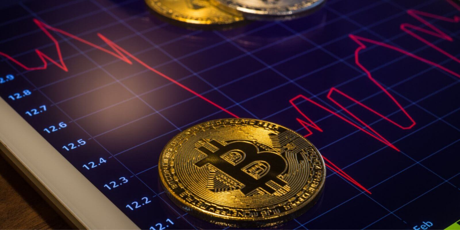 Marchés : le BTC encaisse son « flash crash », les altcoins à la peine