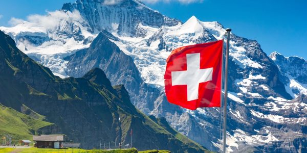 Suisse : la Crypto Valley de Zoug est-elle vouée à disparaître ?