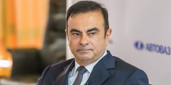 L'évasion de Carlos Ghosn aurait coûté $500k en Bitcoin (mais pas que)
