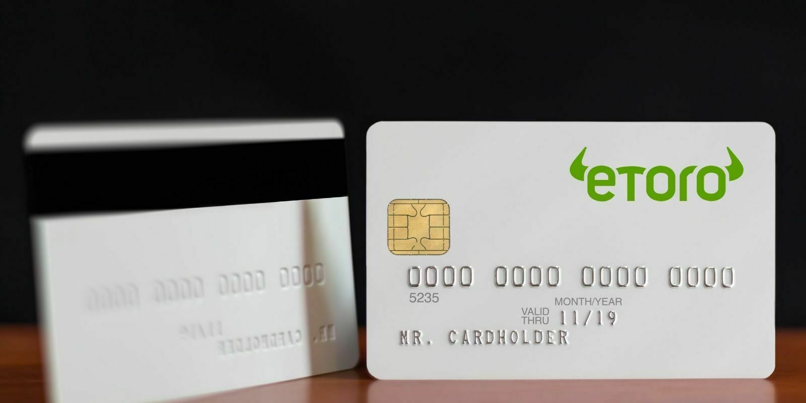 Des cartes de débit eToro seront bientôt disponibles au Royaume-Uni