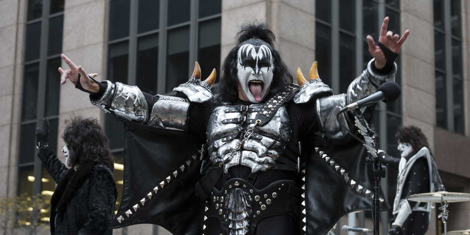 Gene Simmons de Kiss serait-il fan de Bitcoin (BTC) ?
