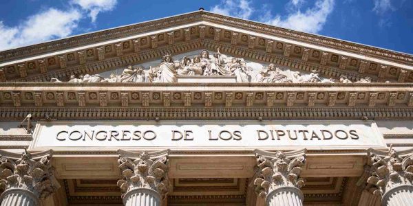 Espagne : 350 députés du Congrès reçoivent du Bitcoin (BTC)