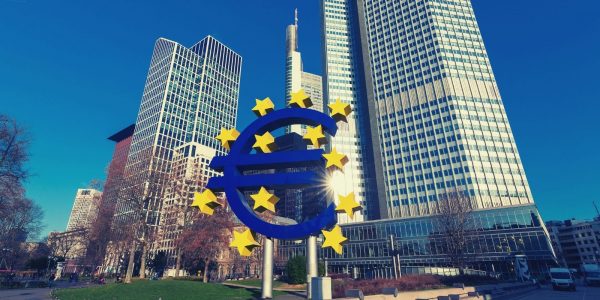 La BCE réclame un droit de véto sur les stablecoins adossés à l'euro