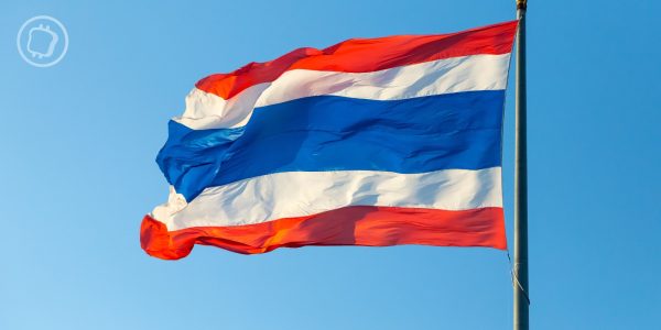 Le leader de l'opposition thaïlandaise promet un airdrop de 300 dollars par personne s'il est élu