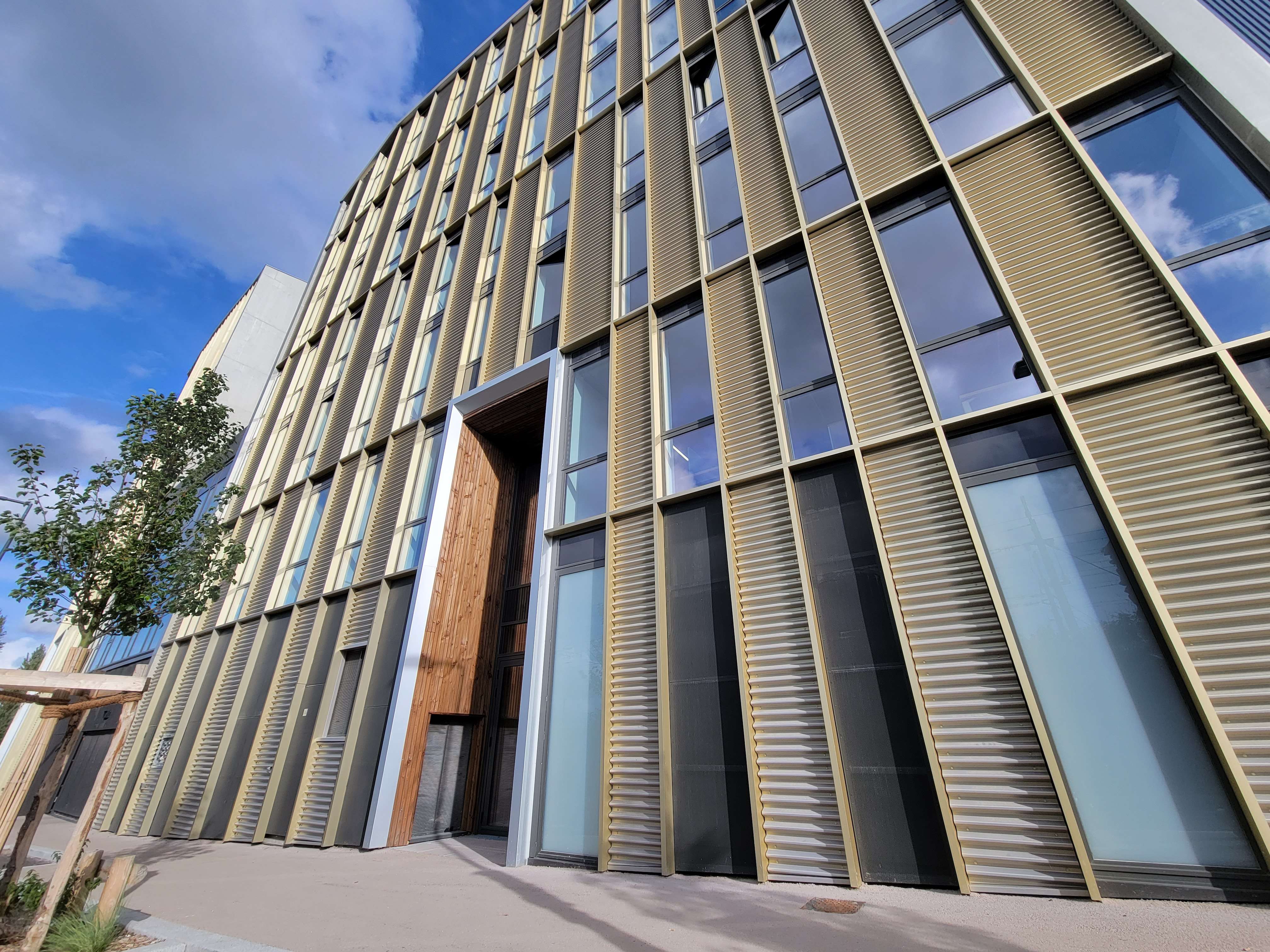 Vue extérieure des locaux de cube3 Vue extérieure des locaux de cube3