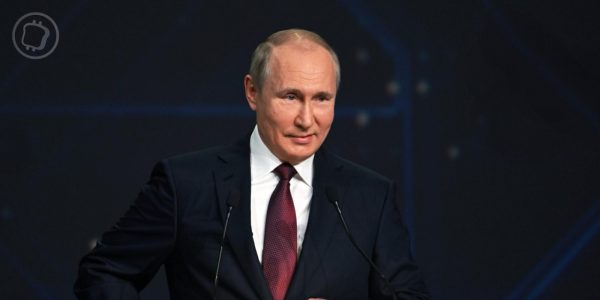 Vladimir Poutine : l’utilisation du dollar en tant qu’arme est « une grave erreur »