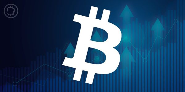 73 700 dollars : le Bitcoin (BTC) n'en finit pas de grimper vers de nouveaux records