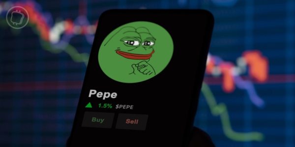 +371 % pour le PEPE, +349 % pour le Dogwifhat (WIF)... Les memecoins explosent à la hausse