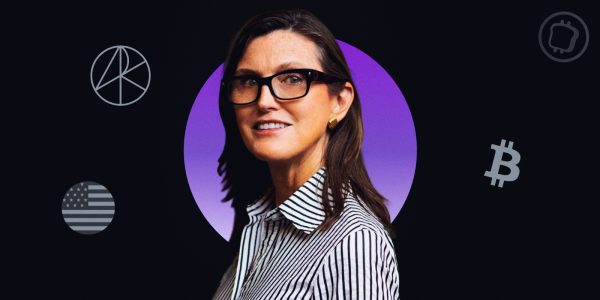 Qui est Cathie Wood, la directrice de ARK Invest qui a tout misé sur les technologies de rupture ?