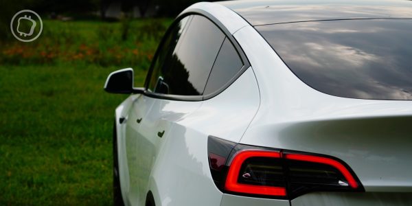 Chute de Tesla : « Jamais une marque n’a perdu autant de valeur si rapidement » selon JPMorgan