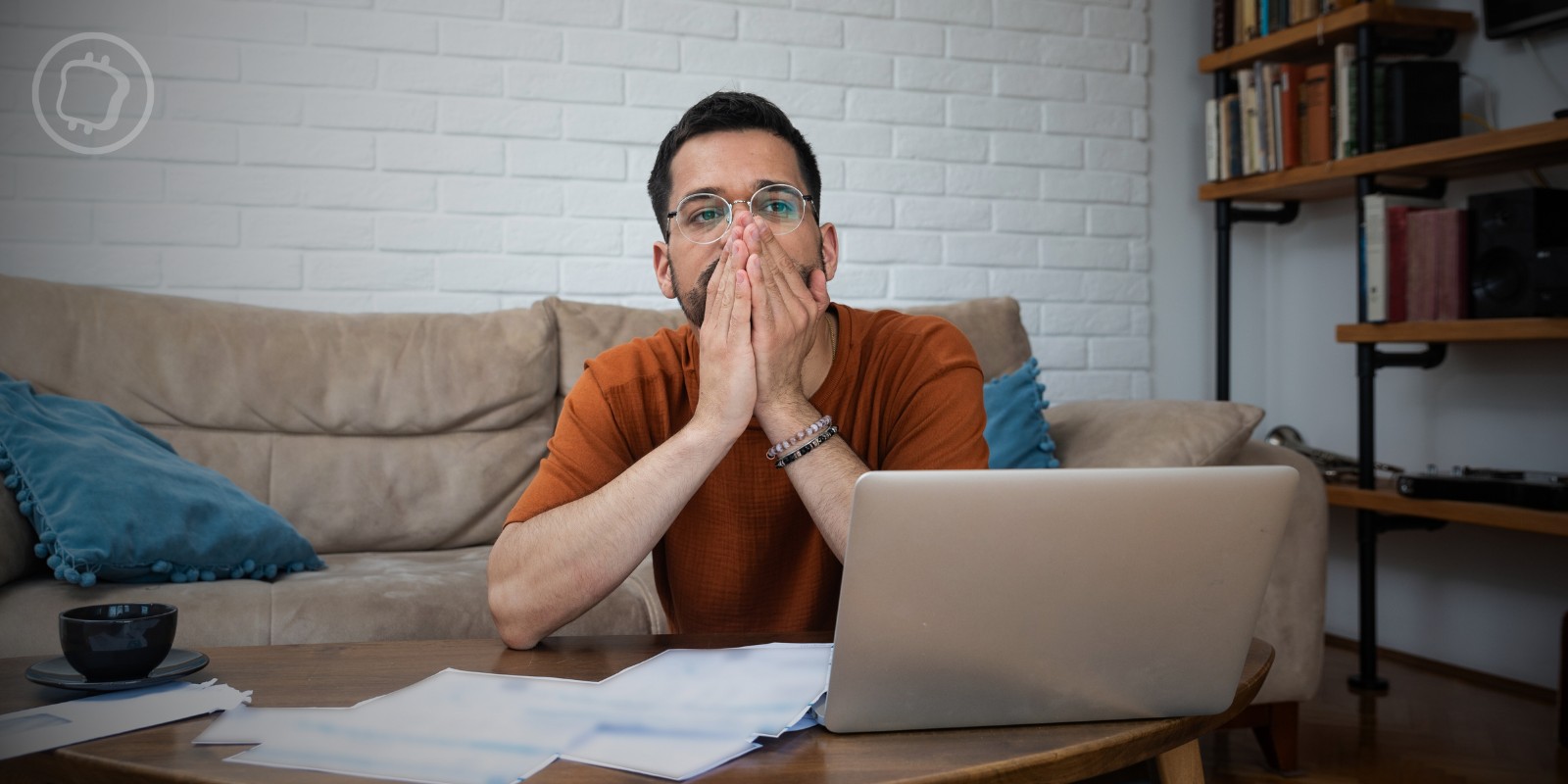 « La pire erreur de ma vie » – Elle jette à la poubelle 3,8 millions de dollars de Bitcoin (BTC) appartenant à son mari