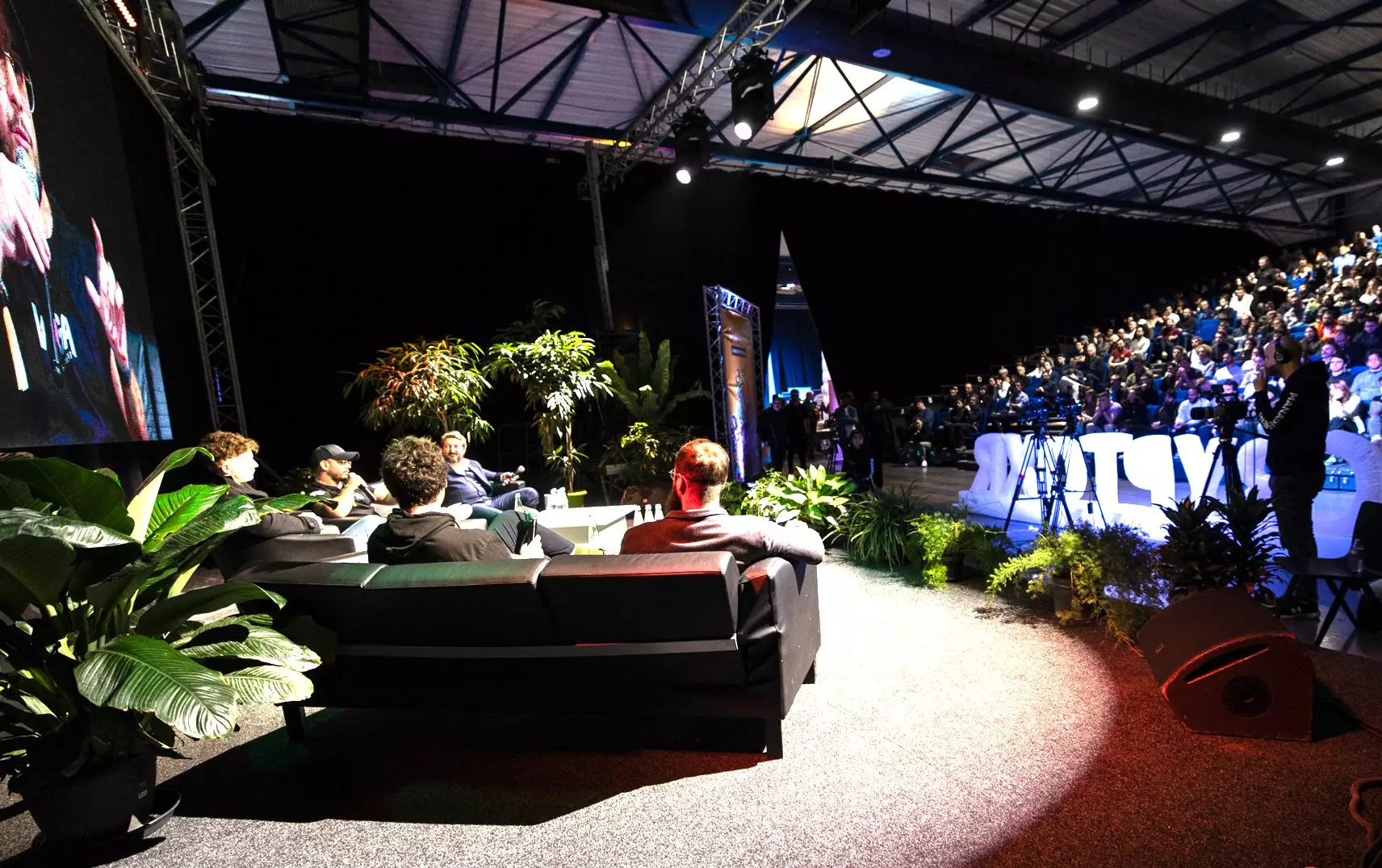 crypto-xr-2025_70 crypto-xr-2025_70