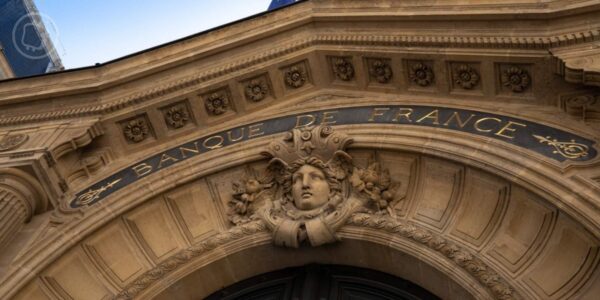 La croissance française devrait atteindre 0,7% en 2025 et 0,9% en 2026, selon la Banque de France