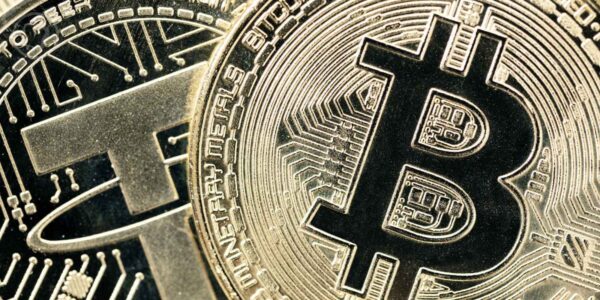 Tether achète 780 millions de dollars de Bitcoin (BTC)