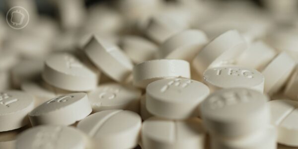 Cryptomonnaies et trafic de fentanyl : 2 entreprise et 6 personnes inculpées aux Etats-Unis